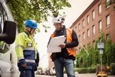 Juliste Työtä aloittamassa